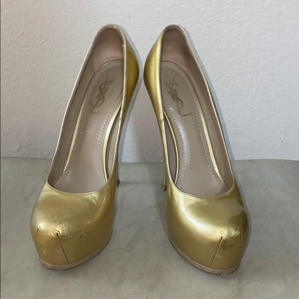 YSL nude patent pumps size 37.5 - US 7.5